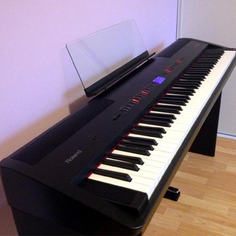 ROLAND FP-80
