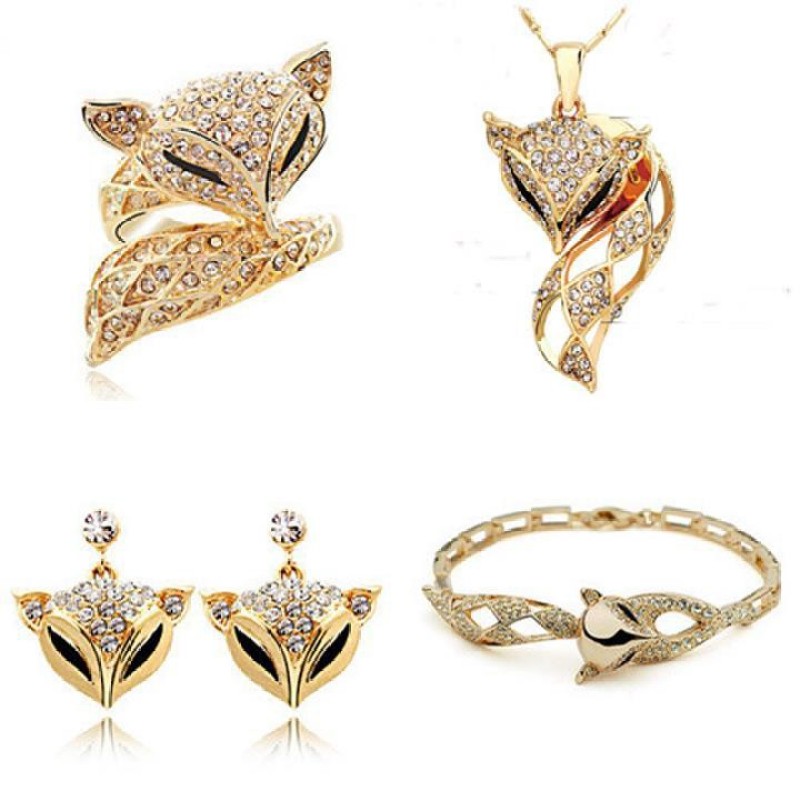 Bộ trang sức con cáo gồm dây chuyền vòng tay nhẫn và khuyên tai -
BT1005