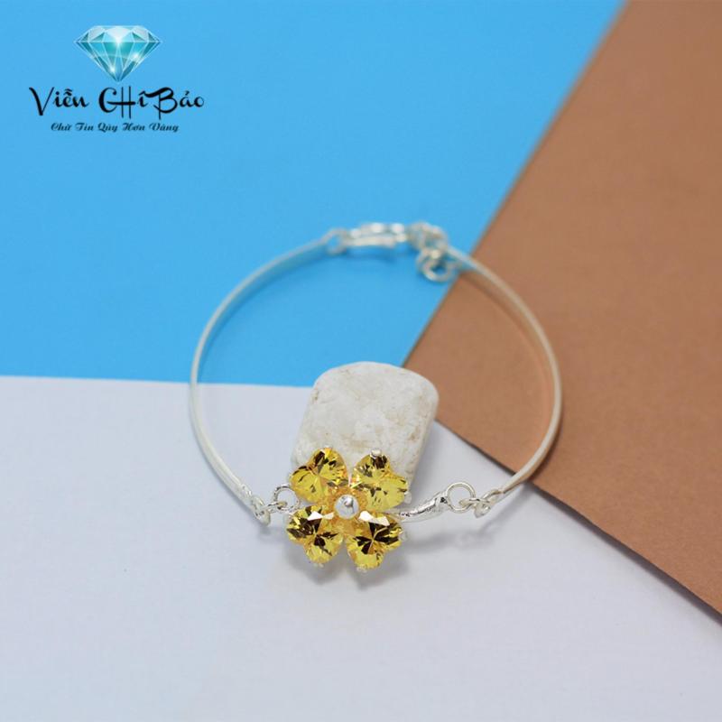 Lắc Tay Bạc Nữ, Lắc Tay Đẹp, Lắc Tay Cho Nữ, Lắc Tay Thời Trang, Lắc Tay Giá Rẻ, Lắc Tay Bạc, Lắc Tay Cao Cấp, Lắc Tay Bạc Nữ Cỏ Bốn Lá May Mắn Màu Vàng - Trang Sức Viễn Chí Bảo