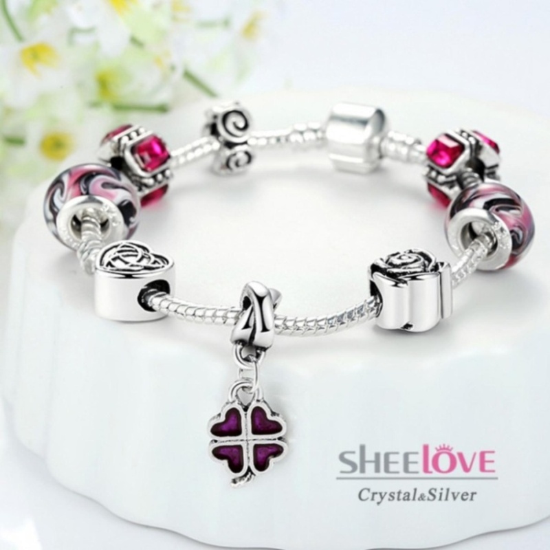 Vòng tay hạt charm cỏ 4 lá thời trang sang trọng PA1436