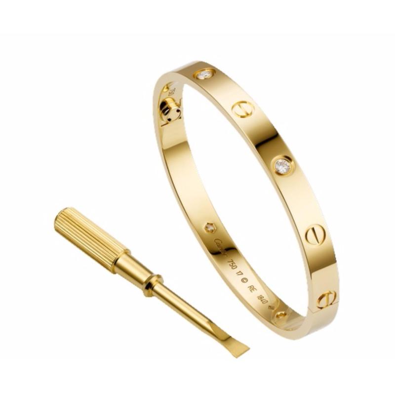 Vòng tay titan Cartier Love - Tình yêu vĩnh cửu CSJ (vàng)
