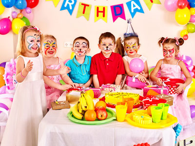 đồ dùng bàn tiệc đồ dùng bàn tiệc