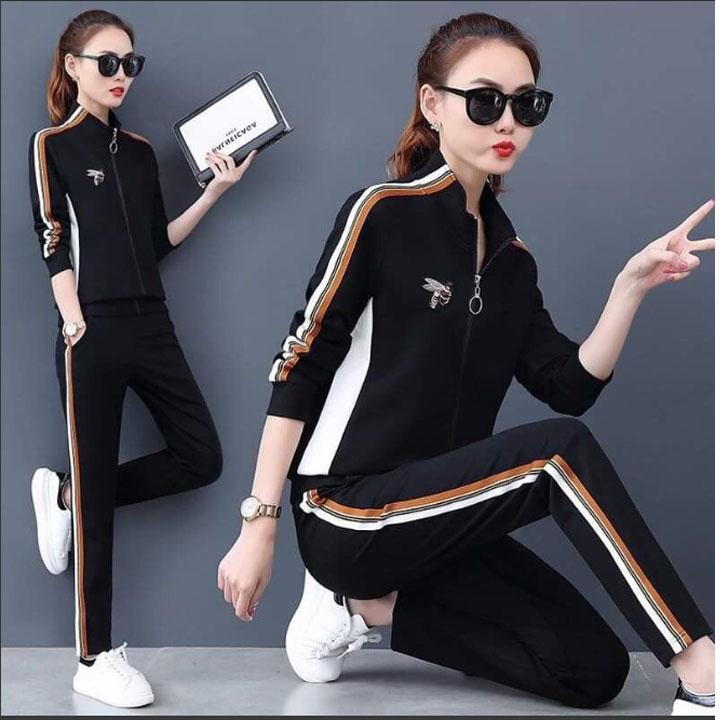 Bộ đồ thể thao nữ thêu con ong TT243