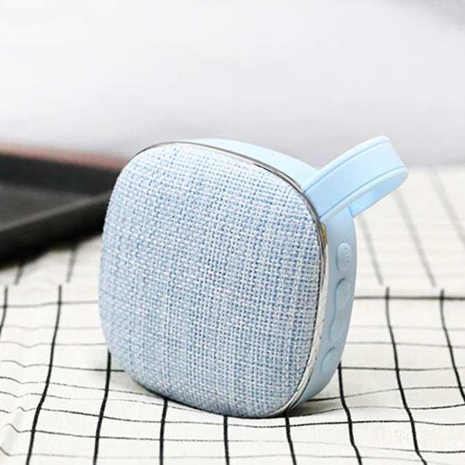 Loa bluetooth x25 có móc treo
