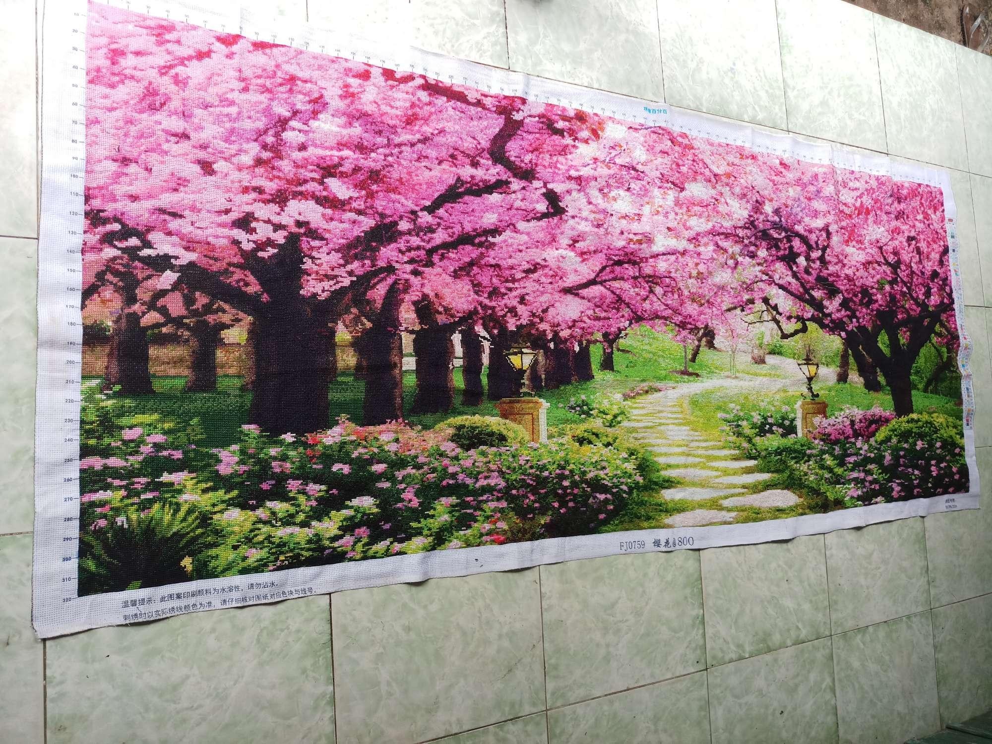 Tranh thêu sẵn Hàng cây tím dài 1m64 x 77 thêu mín mít cả tranh