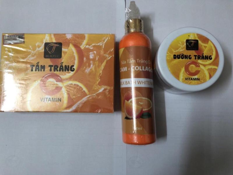 Bộ 3 tắm trắng vitamin c cam gồm sữa tắm + tắm trắng + kem dưỡng nhập khẩu