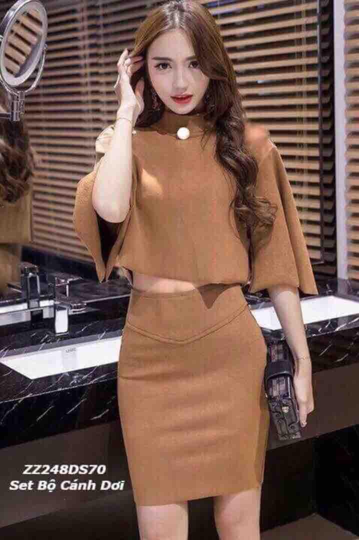 Bộ đầm áo và chân váy tay cánh dơi