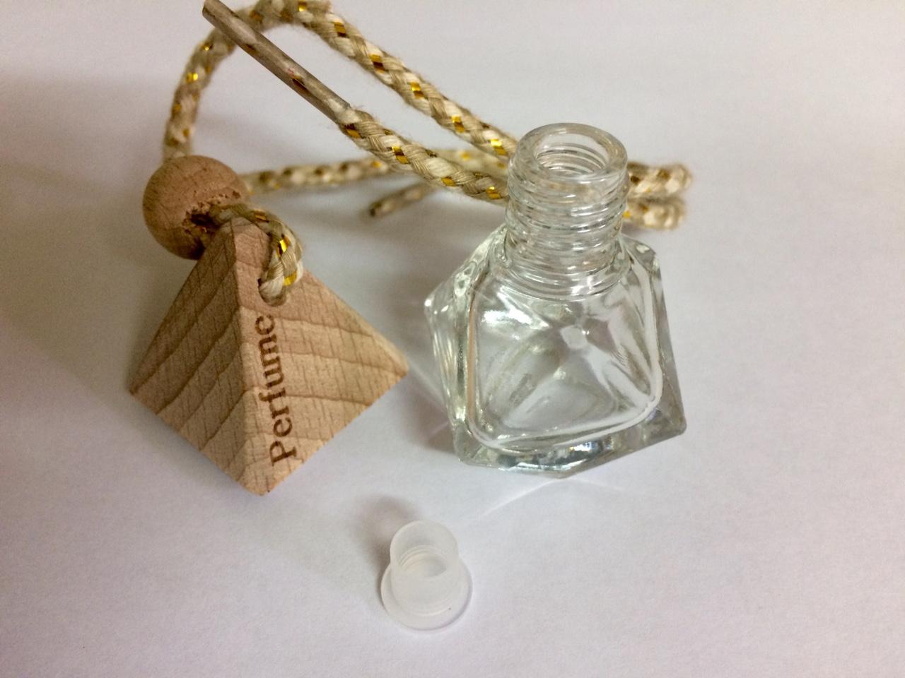 Lọ lục lăng đựng tinh dầu treo xe