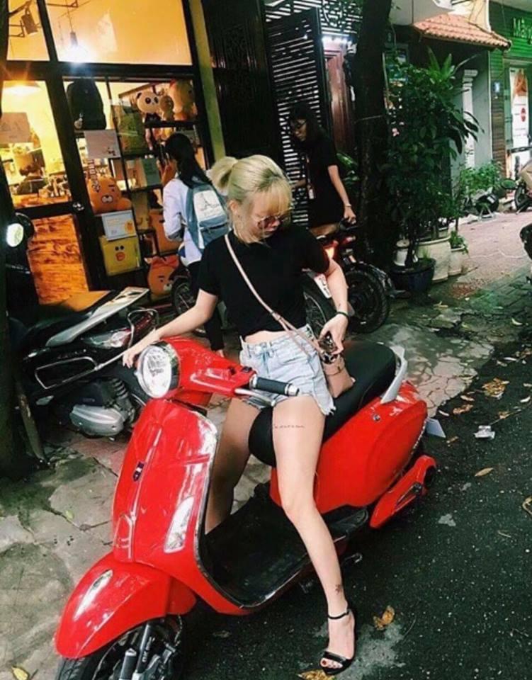 XE MÁY ĐIỆN VESPA NIOSHIMA ( đèn tròn)