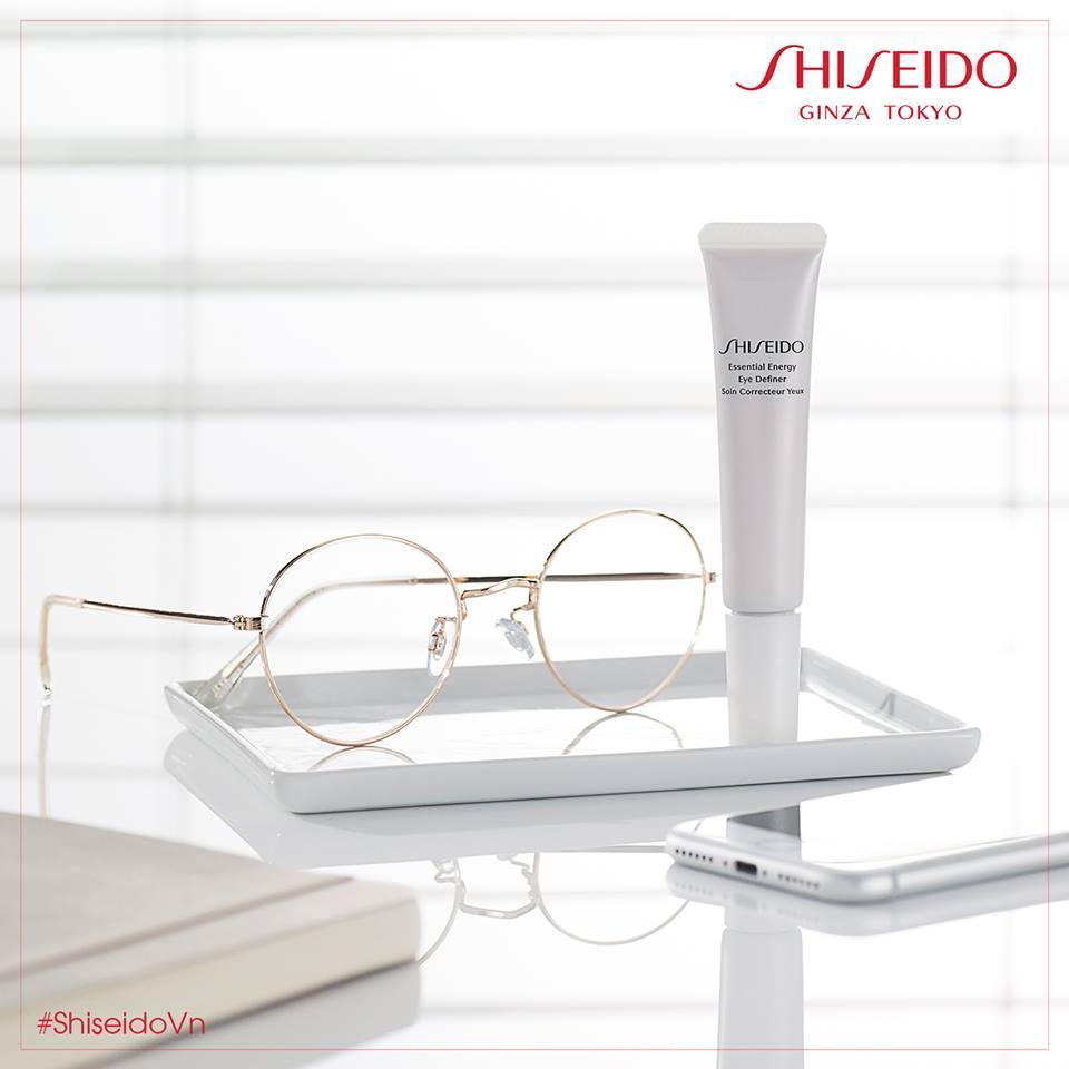 Kem dưỡng mắt Shiseido Essential Energy Eye Definer 15ml