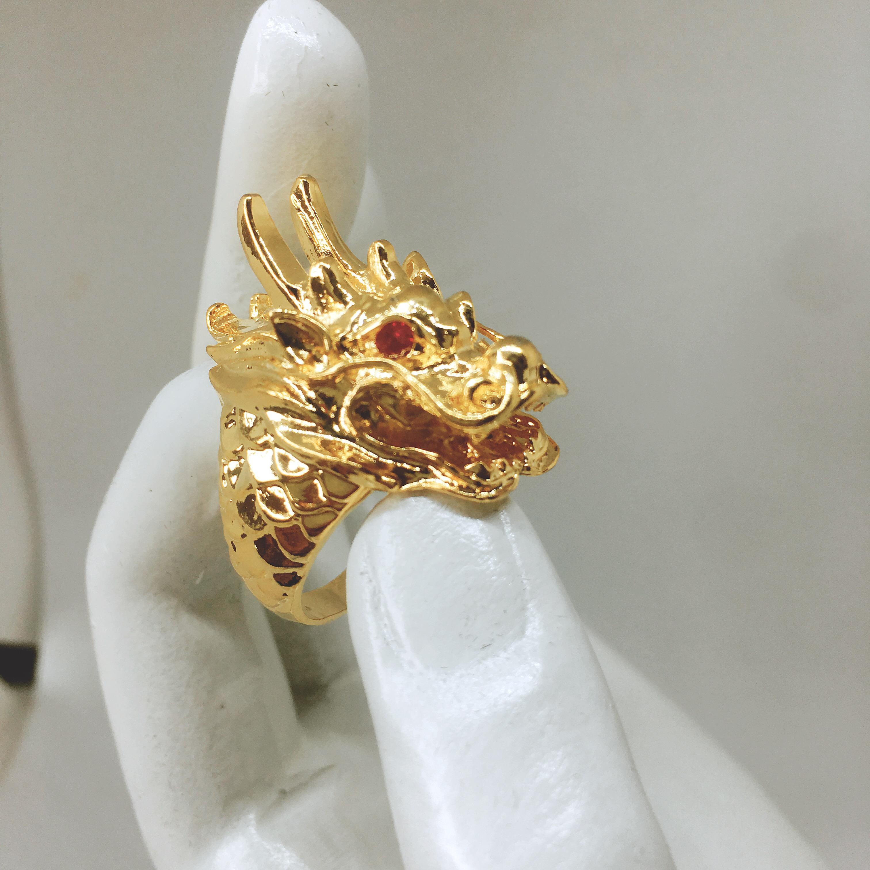 Nhẫn phong thủy Nhẫn Thiên long đính đá đẳng cấp