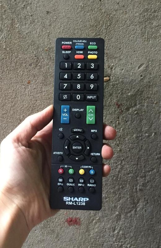 Bảng giá Điều khiển tivi  Sharp TV RM - L1238