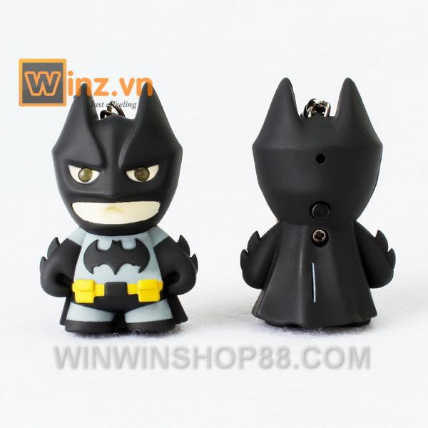 Moc khoa Batman V2 (3).jpg