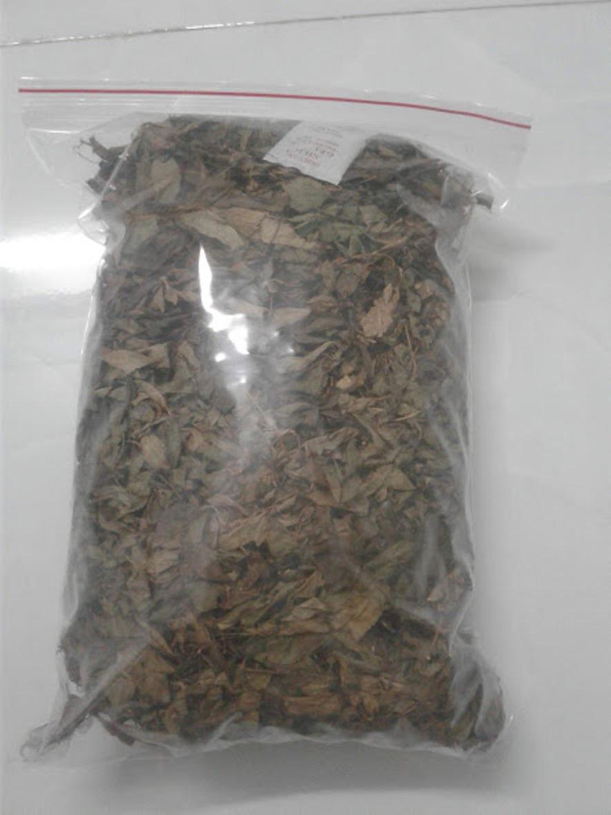 Lá đinh lăng khô 100gr