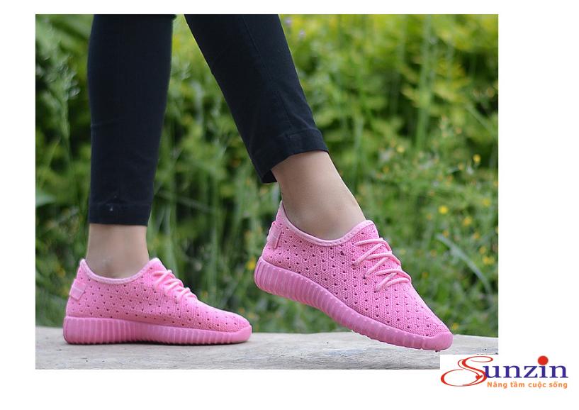 Giày sneaker nữ thoáng chân TVC2 size từ 35-40