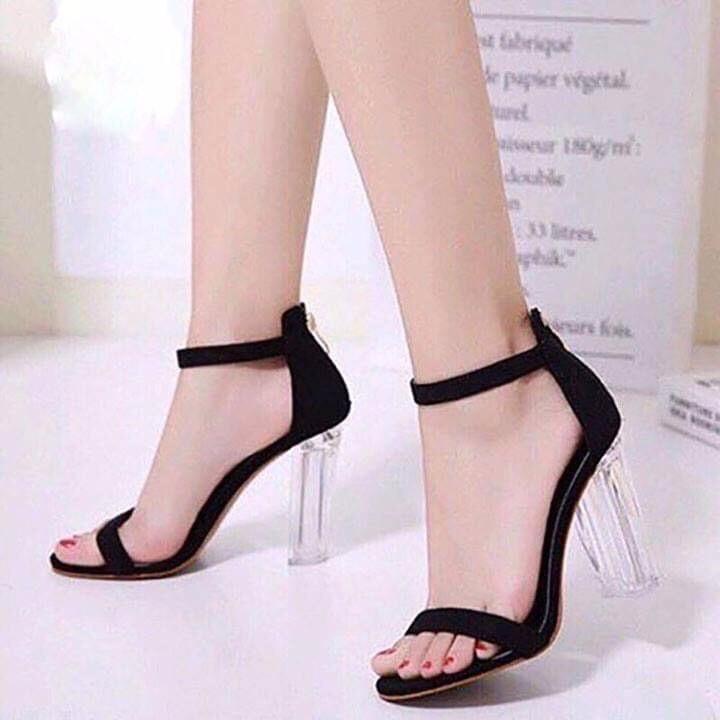 [HCM]giày cao gót trong suốt màu đen