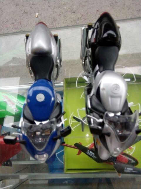 Xe pkl mo hinh tinh