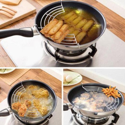 Vỉ gác chảo inox tiện dụng