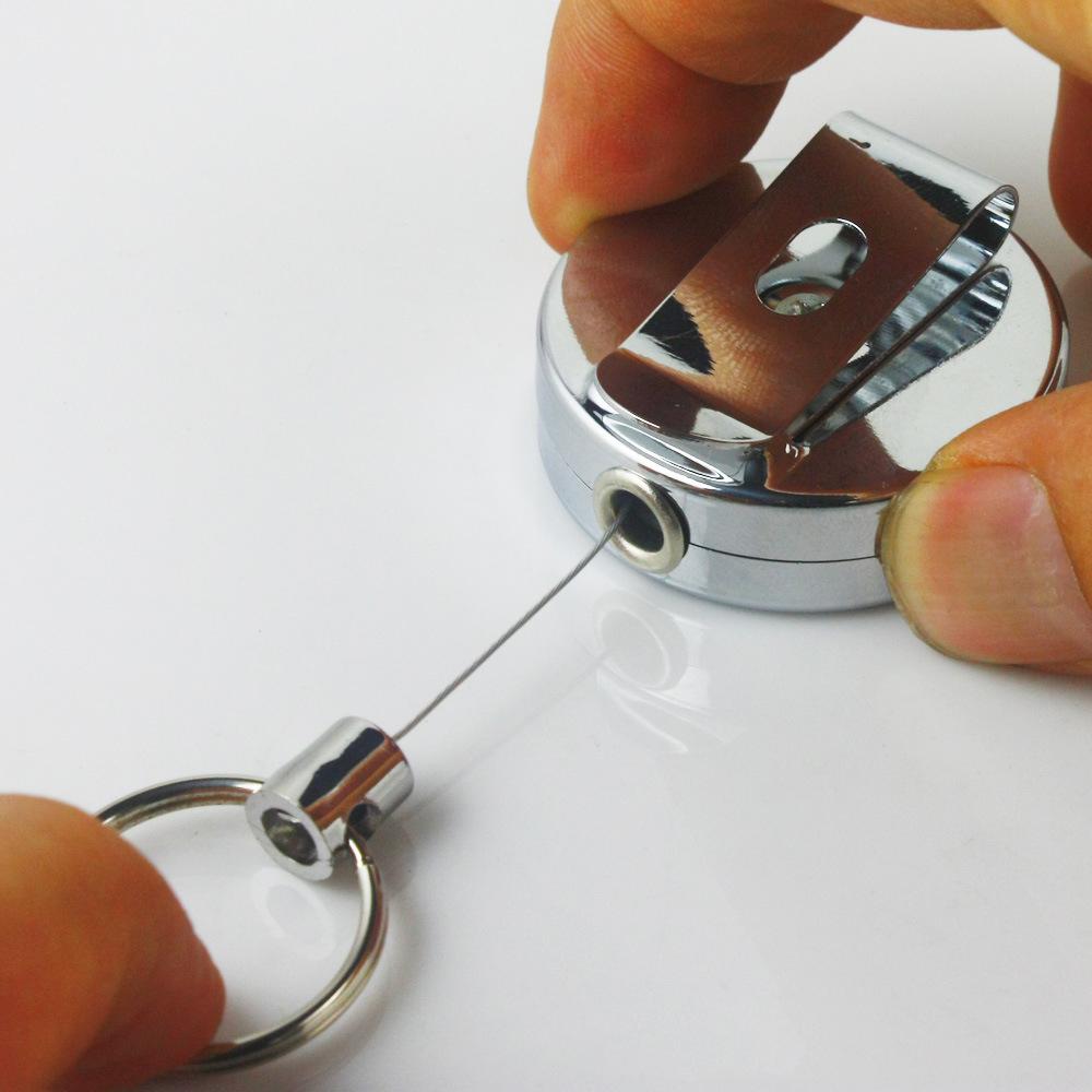 Móc khóa dây rút kim loại tiện dụng