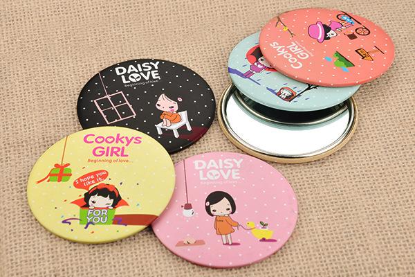 [COMBO Siêu Khủng] Dũa móng tay + Gương cầm tay mini phong cách Hàn Quốc (Hình ngẫu nhiên)