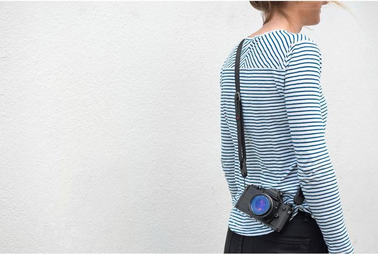 1-day-deo-peak-design-leash-camera-strap-zshop(1).jpg