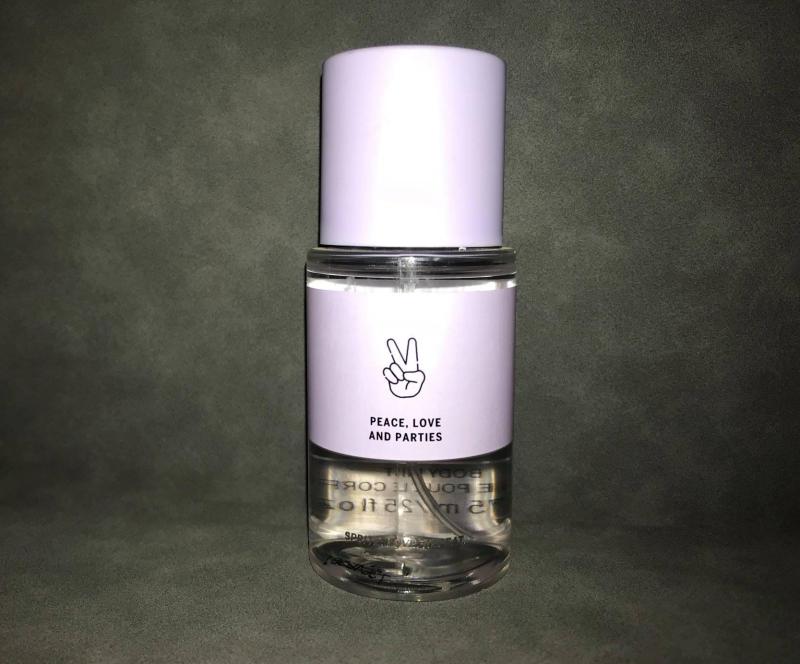 Xịt thơm toàn thân Victoria’s Secret Body Mist Love Haze 75ml - 2.5 fl oz