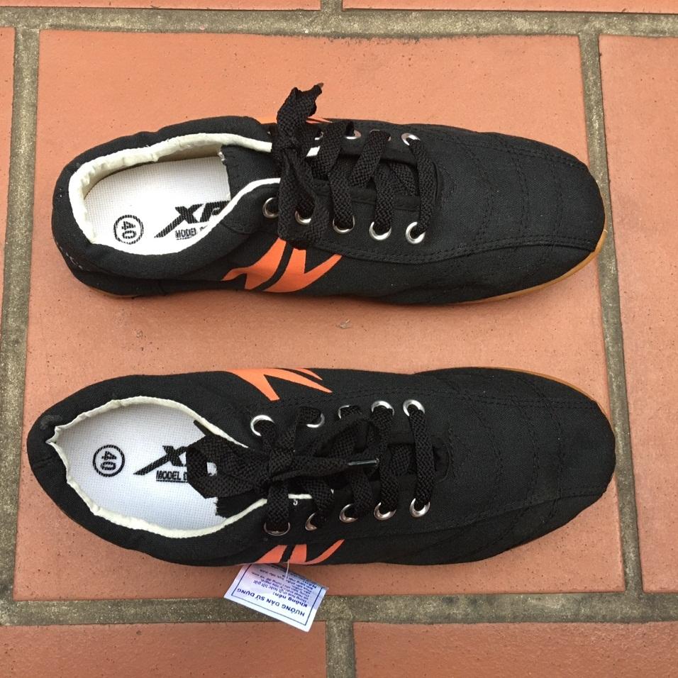 Giầy vải đá bóng, chạy bộ đế đinh Cao cấp - Hàng VNXK