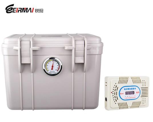 Hộp chống ẩm Eirmai R11 kèm thẻ hút ẩm