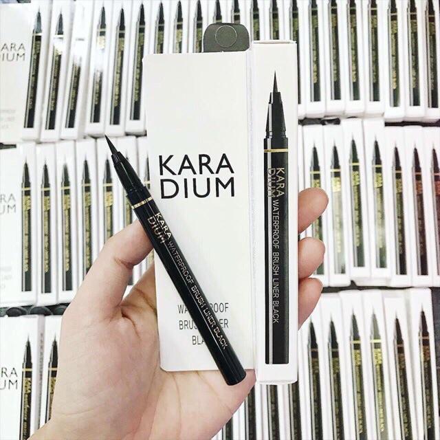 Bút Dạ vẽ Mắt Chống Thấm Nước – KARADIUM – WATERPROOF BRUSH LINER BLACK