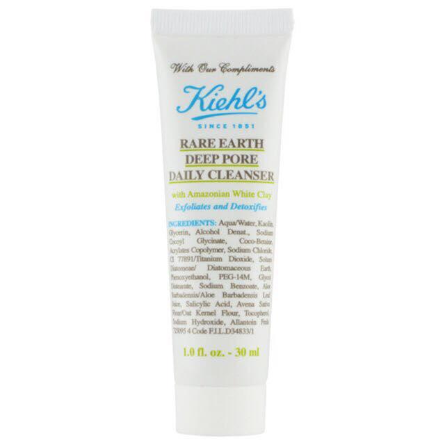 Sữa rửa mặt đất sét Rare Earth - 30ml