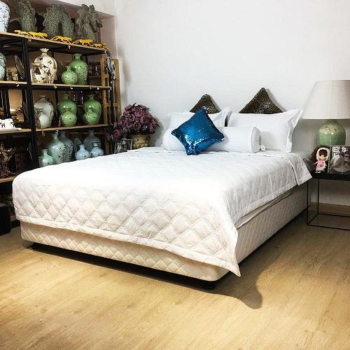 [4 món] Bộ Chăn Drap giường Cotton Thắng Lợi màu Trắng 1m6*2m/ 1m8*2m