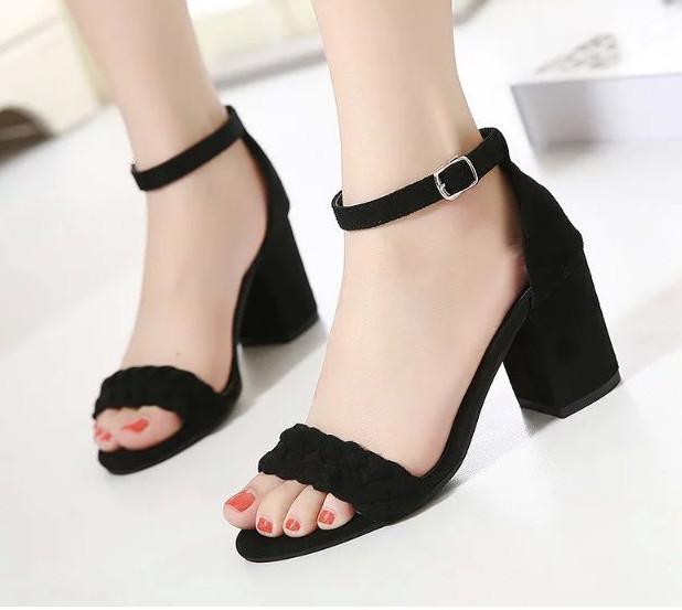 Giày cao gót quai ngang mờ 5p