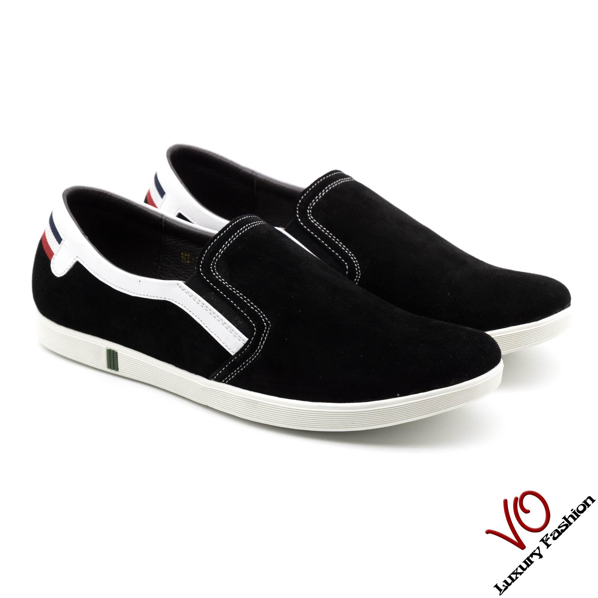 Giày sneaker nam da lộn vo ht 113