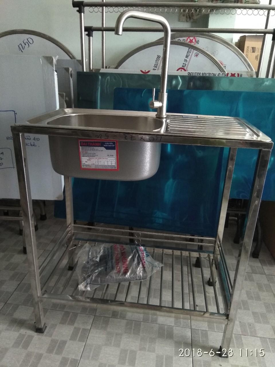 combo chậu rửa DA21 + chân chậu+ vòi inox 304 + dây cấp nhựa 60cm