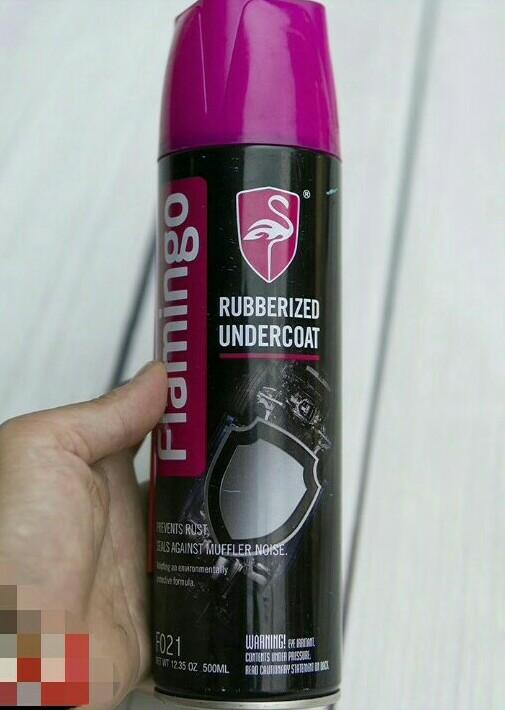 Sơn xịt phủ gầm chống ồn, chống gỉ cho ô tô, xe máy Flamingo