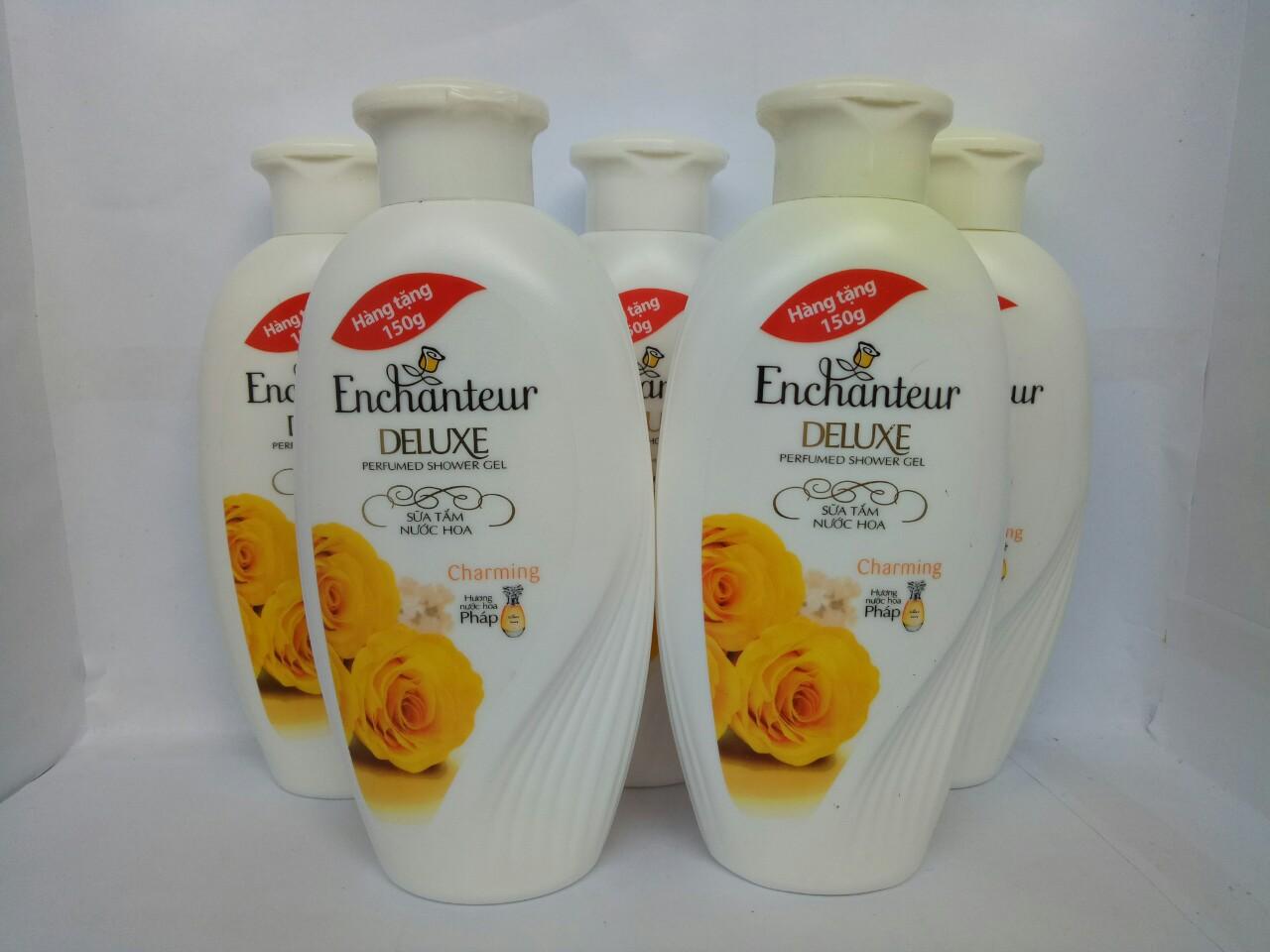 Combo 5 chai Sữa Tắm Trắng Và Dưỡng Ẩm có hạt Enchanteur Deluxe 150g + Tặng 1 chai nước hoa cùng loại 18ml
