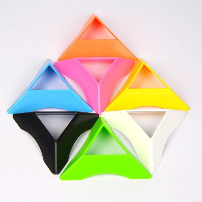 Đế trưng bày Rubik