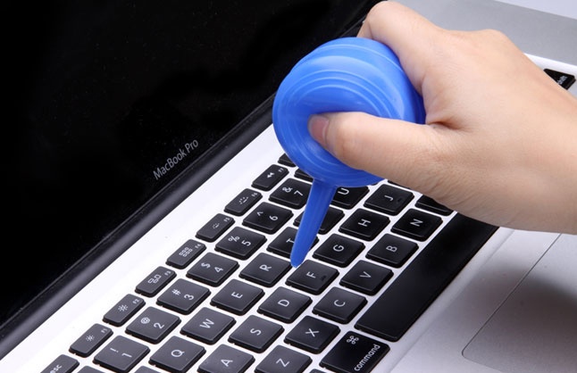 Bộ Vệ Sinh Laptop, Điện Thoại, Ipad 4 Món Tiện Lợi