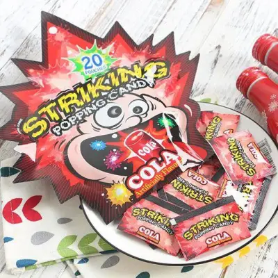 Kẹo Nổ Popping Striking Vị Cola (gói 30g gồm 20 gói nhỏ) - Úc