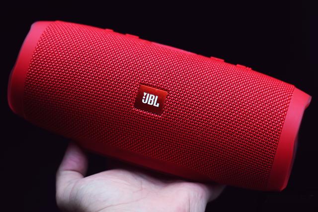 JBL charge3.png