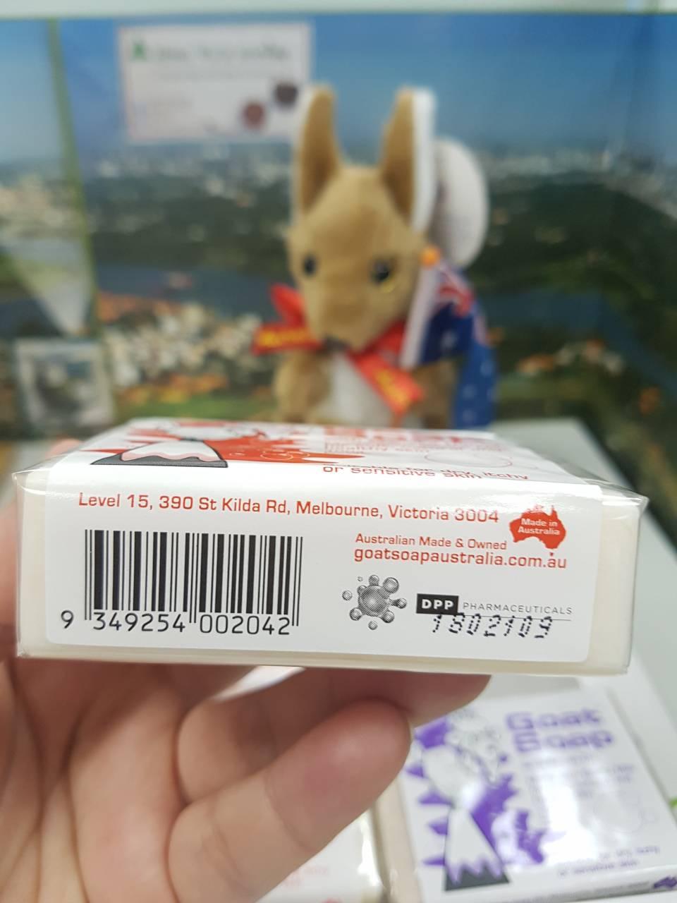 Xà phòng tắm sữa dê - mật ong Manuka Úc