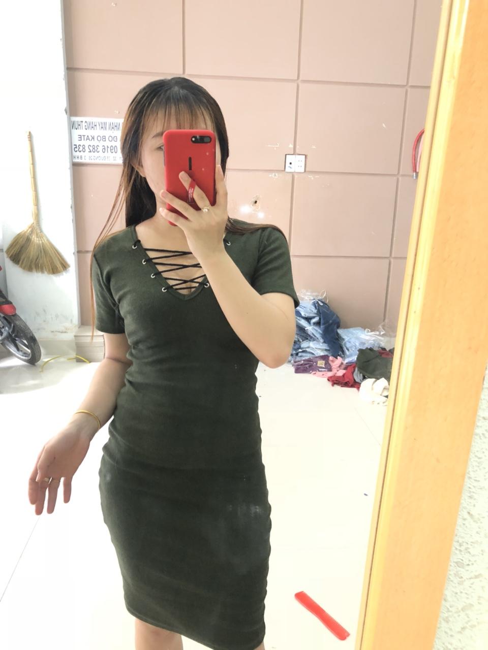 Đầm ôm body đan dây cổ hàng xuất khẩu