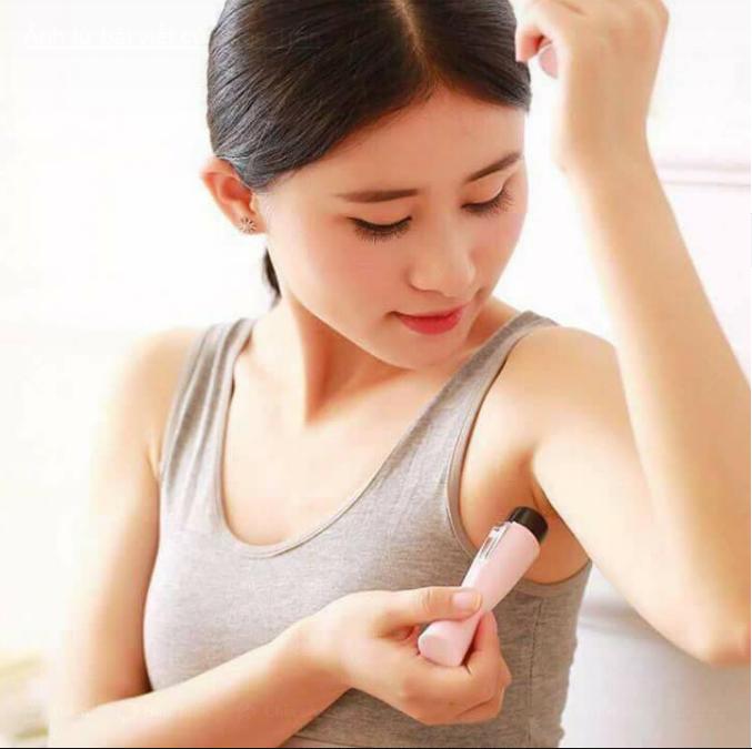 Máy wax lông kemei tiện dụng