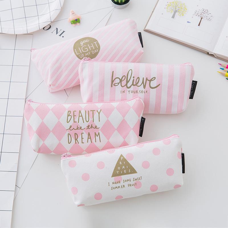 Hộp bút beauty canvas mẫu mới 2018