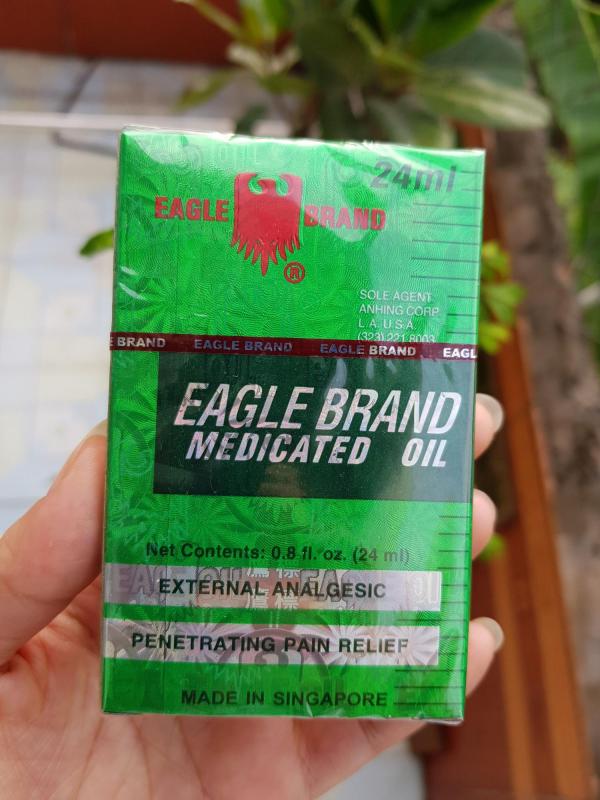 Combo 2 chai Dầu Gió Xanh 2 Nắp Mỹ (Eagle Brand Medicated Oil) nhập khẩu