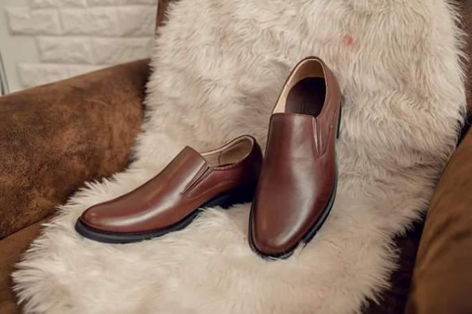 GIÀY LƯỜI NAM DA BÒ THẬT LEO LG176