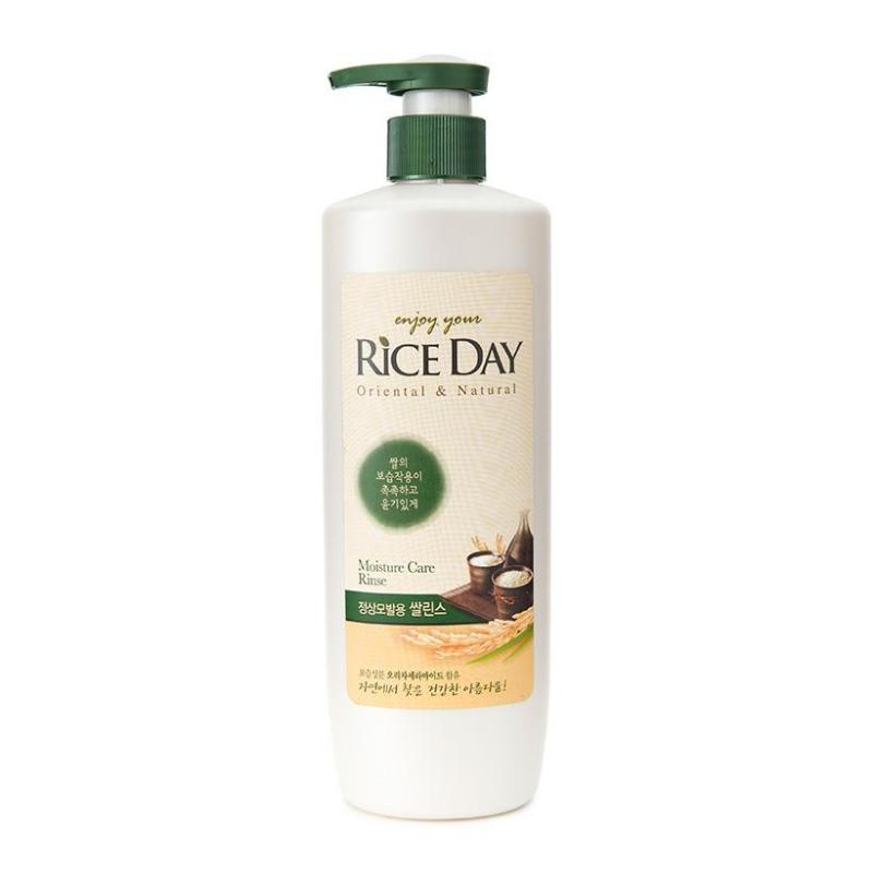 Dầu xả cho tóc suôn mượt CJ Lion RiceDay Moisture Care Rinse 550ml