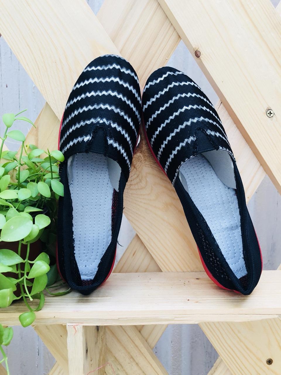 GIÀY SLIP ON LƯỚI PHỐI SỌC TRẮNG 2 MÀU ĐEN/XÁM - KHẢ HÂN SHOP