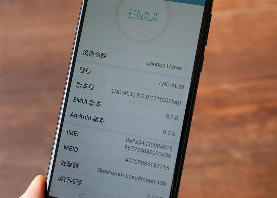 Trên tay Huawei Honor 7C