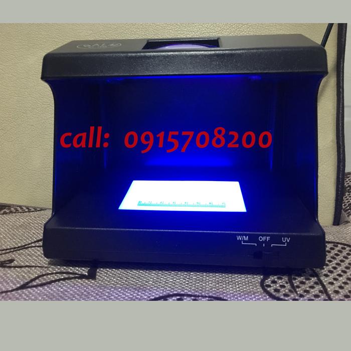 Đèn soi giấy tờ giả